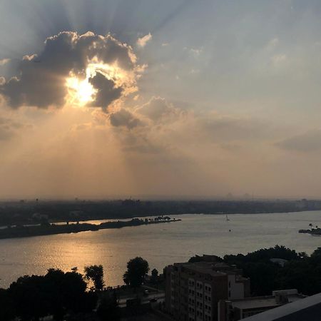 Maadi Hotel Il Il Cairo Esterno foto