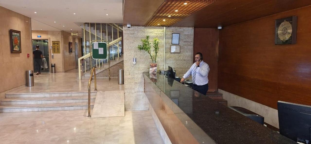 Maadi Hotel Il Il Cairo Esterno foto