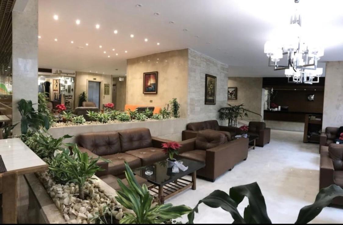 Maadi Hotel Il Il Cairo Esterno foto