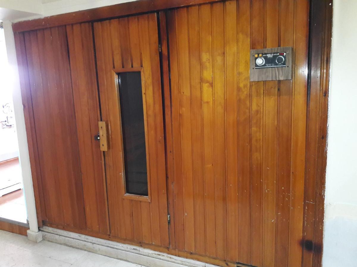 Maadi Hotel Il Il Cairo Esterno foto